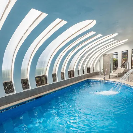 La Santa Maria 3*